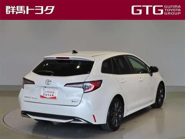 カローラツーリング1.8 ハイブリッド W×B E-Four 4WD