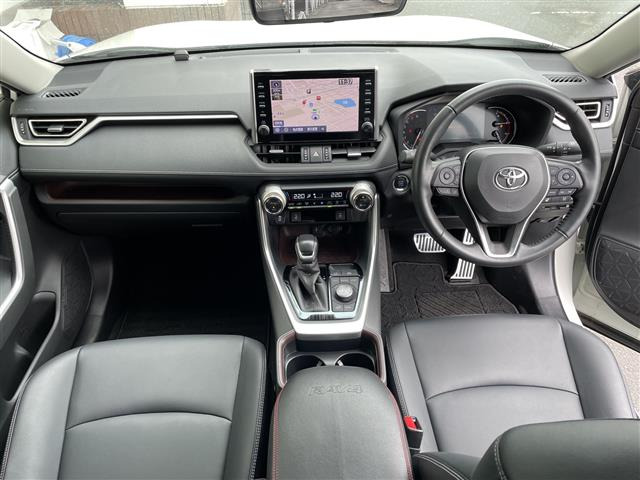 RAV42.0 G Zパッケージ 4WD