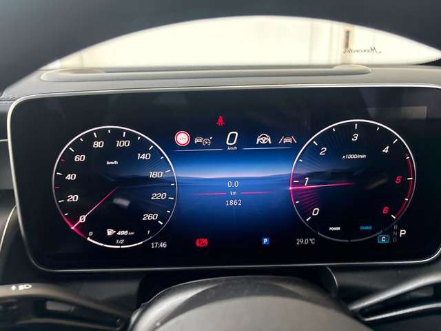 GLC220d 4マチック (ISG) AMGラインパッケージ  4WD