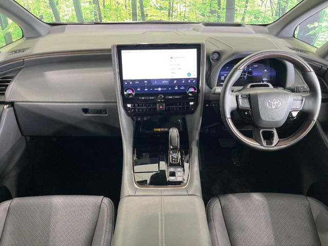 ヴェルファイアハイブリッド 2.5 Z プレミア E-Four 4WD