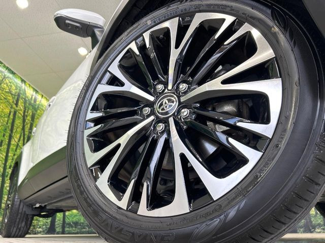 �y����18�C���`�A���~�z�C�[���z�O�ςɃ}�b�`���������A���~�z�C�[���𑕒����Ă���܂��B�e��ЊO�A���~�z�C�[����A�X�^�b�h���X�^�C�����戵�����Ă���܂��B���񂲑��k����������