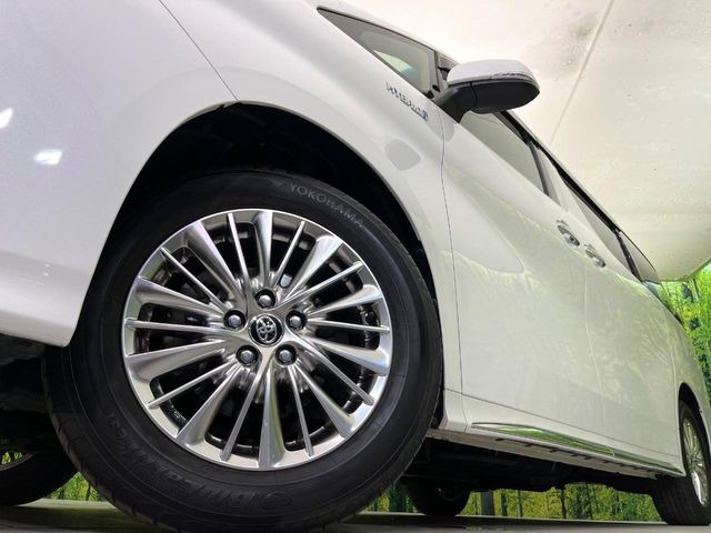 �y����17�C���`�A���~�z�C�[���z�O�ςɃ}�b�`���������A���~�z�C�[���𑕒����Ă���܂��B�e��ЊO�A���~�z�C�[����A�X�^�b�h���X�^�C�����戵�����Ă���܂��B���񂲑��k����������