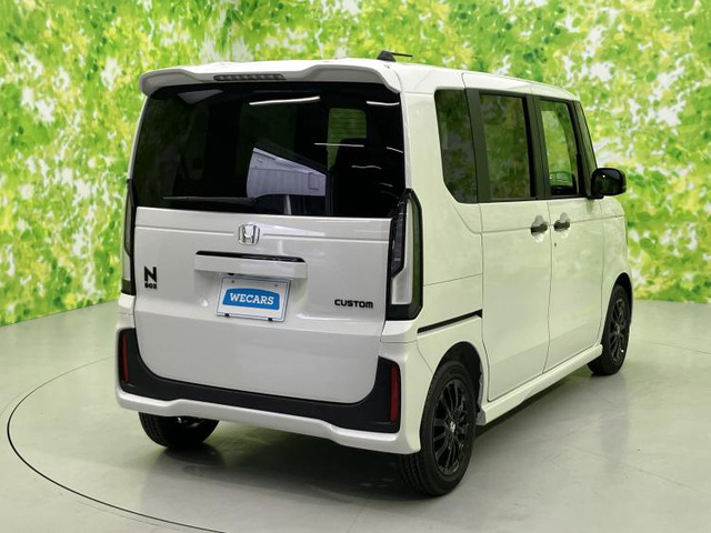 N-BOXカスタムブラック スタイル