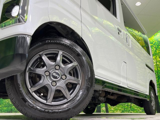 �y12�C���`�A���~�z�C�[���z�O�ςɃ}�b�`�����A���~�z�C�[���𑕒����Ă���܂��B�e��A���~�z�C�[����A�X�^�b�h���X�^�C�����戵�����Ă���܂��B���񂲑��k����������