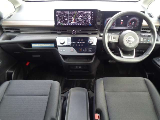 セレナ1.4 e-POWER ハイウェイスターV