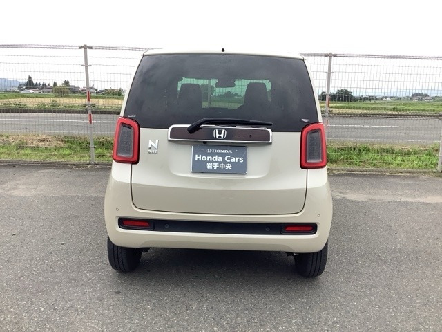 N-ONEオリジナル スタイルプラス アーバン 4WD