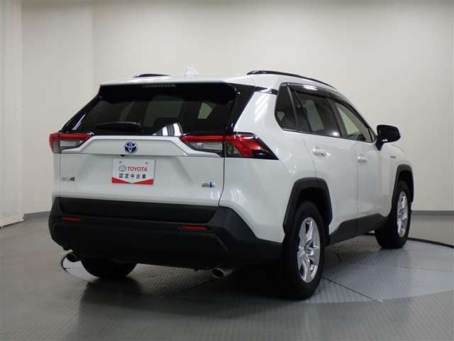RAV42.5 ハイブリッド X E-Four 4WD