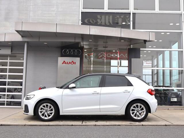 A1スポーツバック25 TFSI アドバンスド