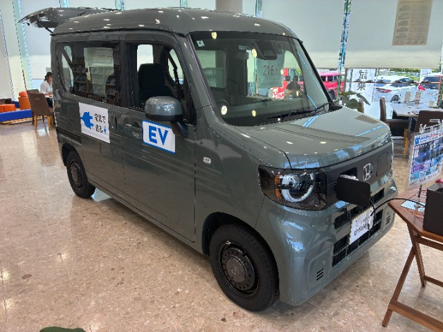 N-VAN e:e: ファン