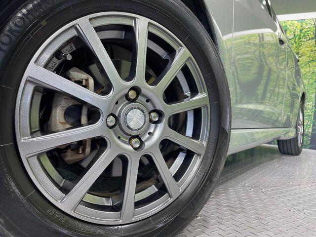 �y15�C���`�A���~�z�C�[���z�O�ςɃ}�b�`�����A���~�z�C�[���𑕒����Ă���܂��B�e��A���~�z�C�[����A�X�^�b�h���X�^�C�����戵�����Ă���܂��B���񂲑��k����������