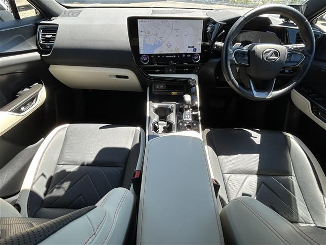 NX350h バージョンL
