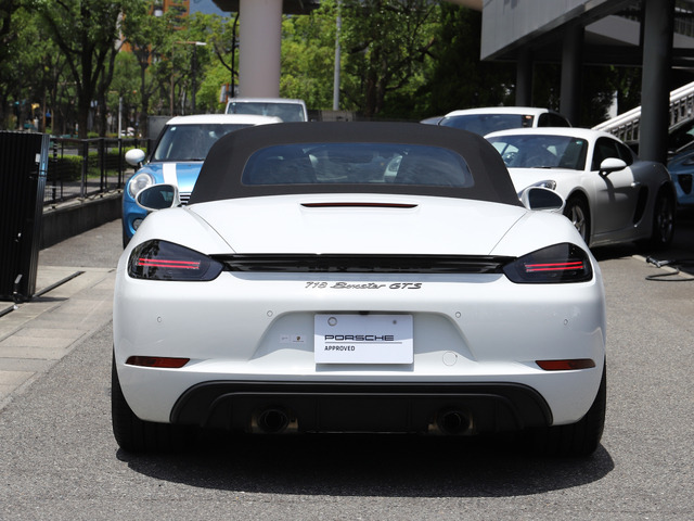 718ケイマンGTS