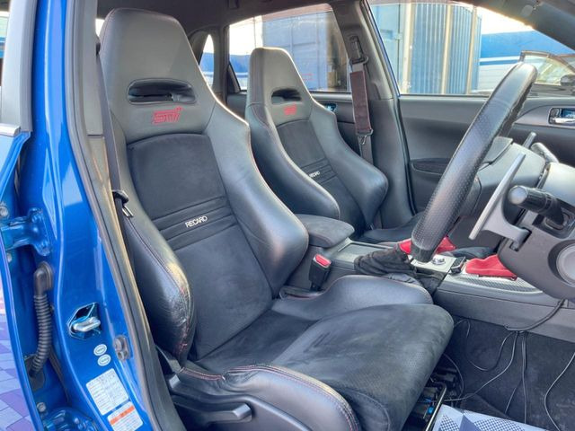 �yRECARO���Z�~�o�P�b�g�V�[�g�z�l�ԍH�w�Ɋ�Â����ʈ����z�ɂ���č��ւ̕��S�Ⓑ���ԉ^�]���̔�J�������y������ڂŃ��J���Ƃ킩��X�|�[�e�B�ȃ��b�N�X�������ł��B