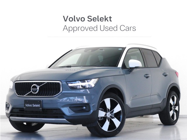 XC40B4 モメンタム