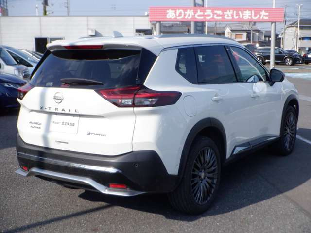 エクストレイル1.5 AUTECH アドバンスド パッケージ e-4ORCE 4WD