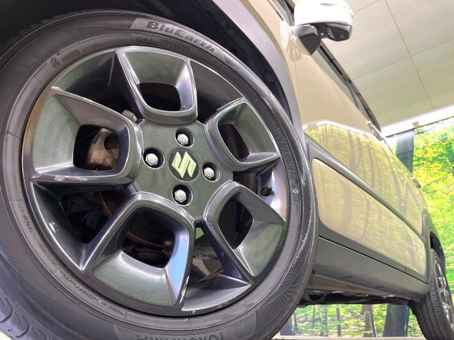 �y�����A���~�z�C�[���z�O�ςɃ}�b�`���������A���~�z�C�[���𑕒����Ă���܂��B�e��ЊO�A���~�z�C�[����A�X�^�b�h���X�^�C�����戵�����Ă���܂��B���񂲑��k����������