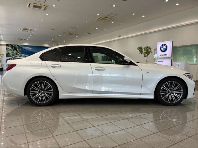 3シリーズセダン320d xドライブ Mスポーツ 4WD