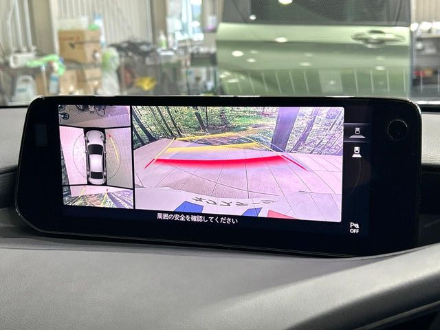 �y360&deg;�r���[���j�^�[�z��p�̃J�����ɂ��A�ォ�猩���낵���悤�Ȏ��_��360�x�N���}�̎��͂��m�F���邱�Ƃ��ł��܂������p�������m�F���₷���A�����ꏊ�ł̐؂�Ԃ��⒓�Ԃ��X���[�Y�ɍs���܂��B