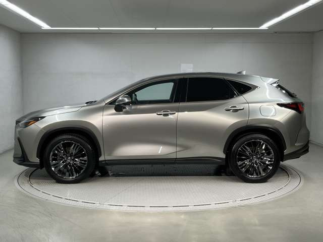 NX350h バージョンL