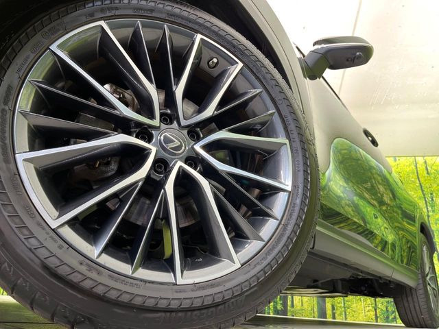 �y����20�C���`�A���~�z�C�[���z�O�ςɃ}�b�`���������A���~�z�C�[���𑕒����Ă���܂��B�e��ЊO�A���~�z�C�[����A�X�^�b�h���X�^�C�����戵�����Ă���܂��B���񂲑��k����������