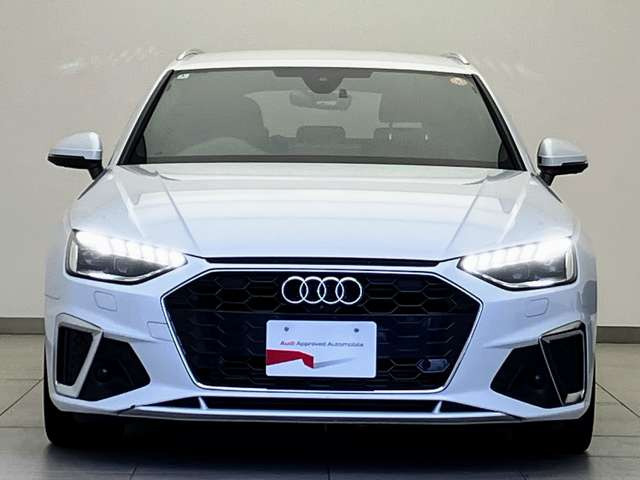 A4アバント35 TFSI Sライン