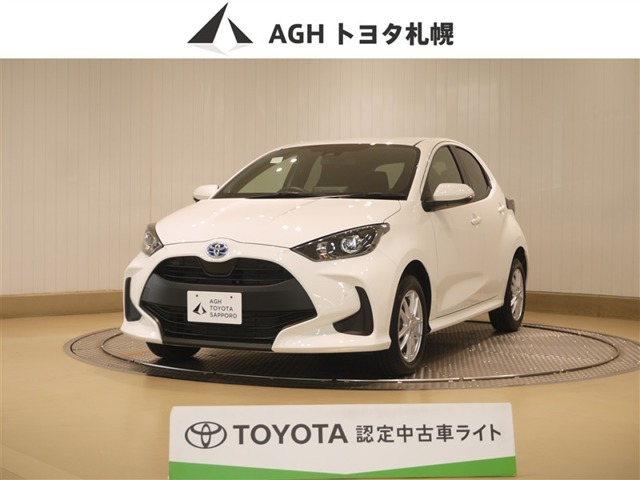 ヤリス1.5 ハイブリッド G E-Four 4WD