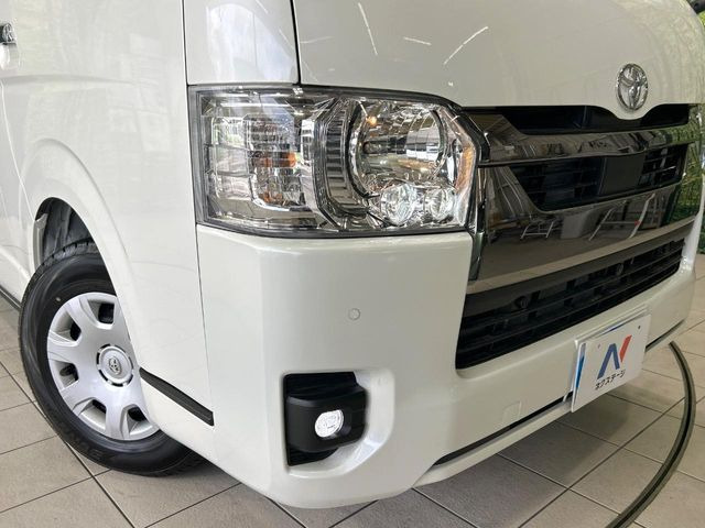 �yLED�w�b�h���C�g�z���V����ԑ��s�����ǍD�Ȏ��E���m�ۂ����S���ĉ^�]�ł��鍂�P�xLED�w�b�h���C�g�𑕔�!�_�����x�������A����d�͂��}�����Ă��܂��B