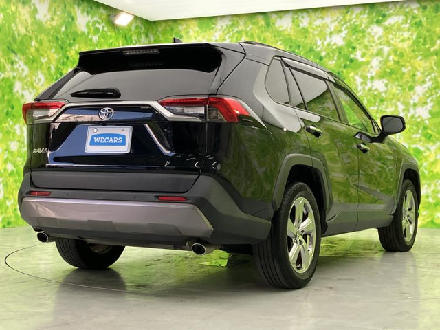 RAV42.0 G 4WD