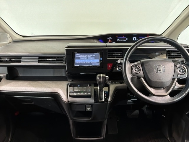 ステップワゴン1.5 スパーダ
