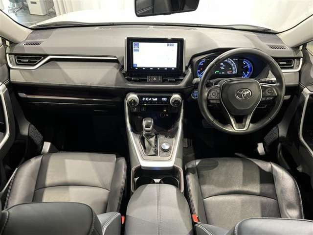 RAV42.5 ハイブリッド G E-Four 4WD
