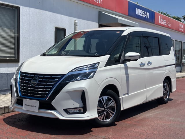 セレナ1.2 e-POWER ハイウェイスターV