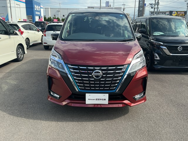 セレナ1.2 e-POWER ハイウェイスターV