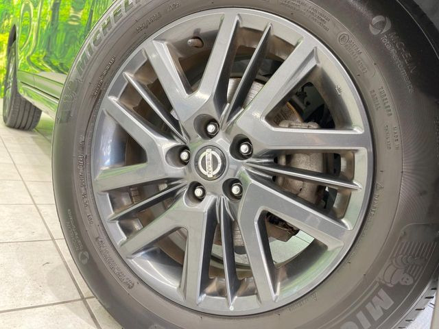 �y����17�C���`�A���~�z�C�[���z�O�ςɃ}�b�`���������A���~�z�C�[���𑕒����Ă���܂��B�e��ЊO�A���~�z�C�[����A�X�^�b�h���X�^�C�����戵�����Ă���܂��B���񂲑��k����������