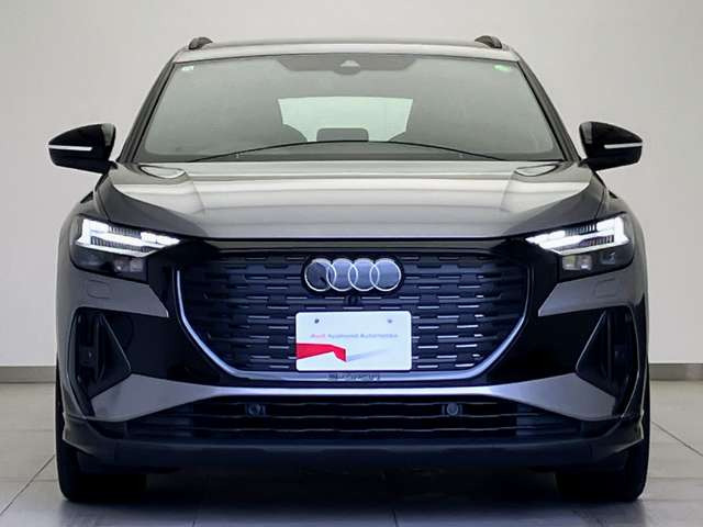Q4 e-tron45 Sライン