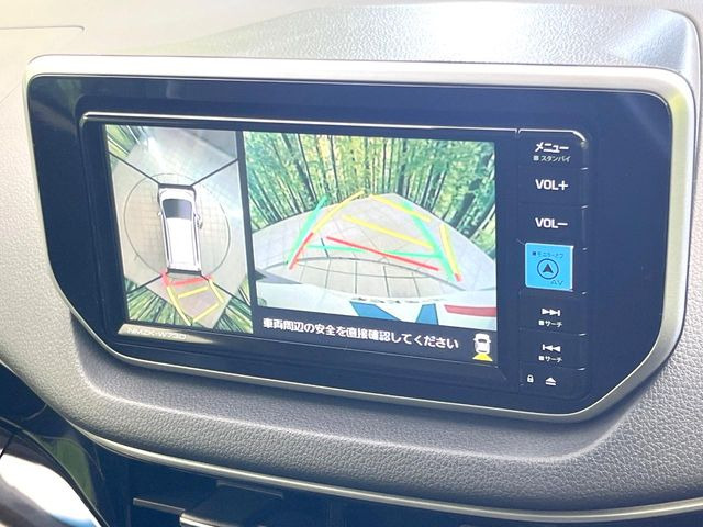 �y�p�m���}���j�^�[�z��p�̃J�����ɂ��A�ォ�猩���낵���悤�Ȏ��_��360�x�N���}�̎��͂��m�F���邱�Ƃ��ł��܂������p�������m�F���₷���A�����ꏊ�ł̐؂�Ԃ��⒓�Ԃ��X���[�Y�ɍs���܂��B