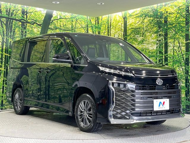トヨタ ヴォクシー 2.0 S-Z 357.4万円 令和5年(2023年) 北海道 中古車