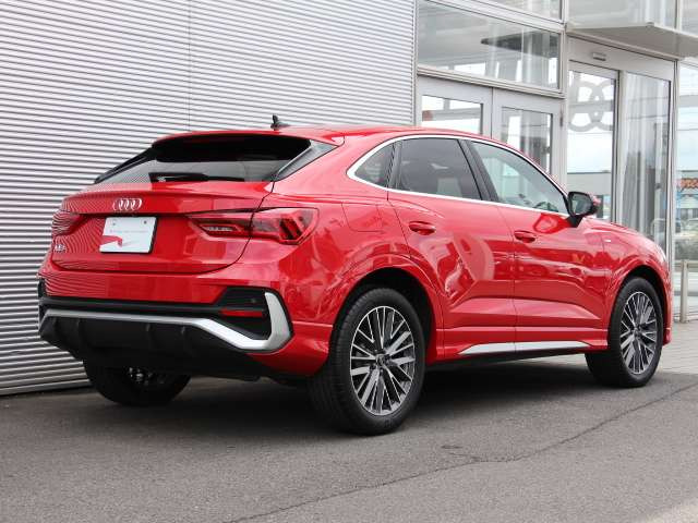 Q3