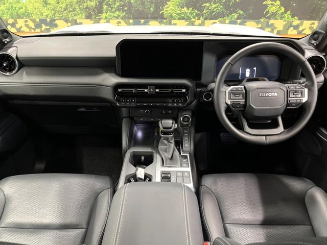 ランドクルーザー2502.8 VX ディーゼル 4WD