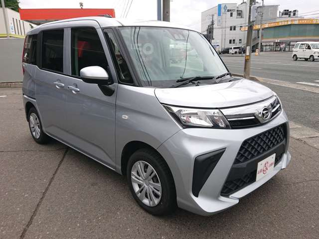 トール1.0 X 4WD