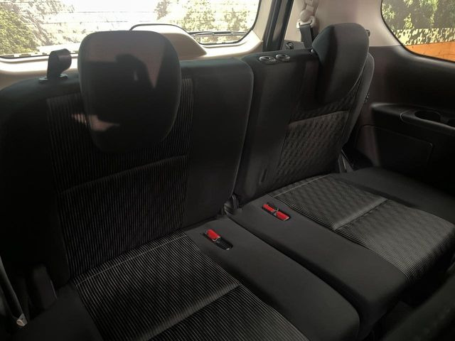 3��ڃV�[�g�͂�������ԗǍD����l�ł��������ƍ����Ē����܂��̂ŁA��l���ł̂��o���������N���N�ł��􂲉Ƒ��ŁA�C�̒m�ꂽ���ԂŁA�h���C�u�ɍs���̂��y���݂ł��ˁ�