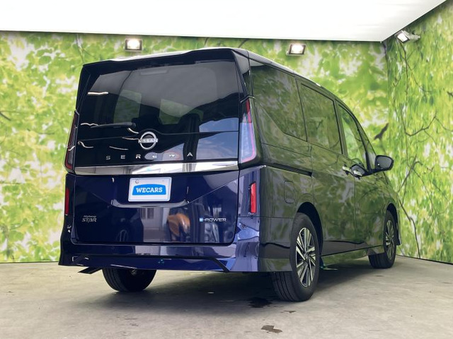 セレナ1.4 e-POWER ハイウェイスターV