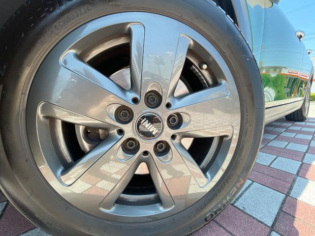 ������16�C���`�A���~�z�C�[��:�A���ԂȂ�ł͂̑�z����������x����z�C�[���Ƒ����ł�!���{�Ԃ̑���Ɋ���Ă�����ɂ����Б̊����Ē��������قǁA�������x���ł܂Ƃ܂��Ă��܂�!