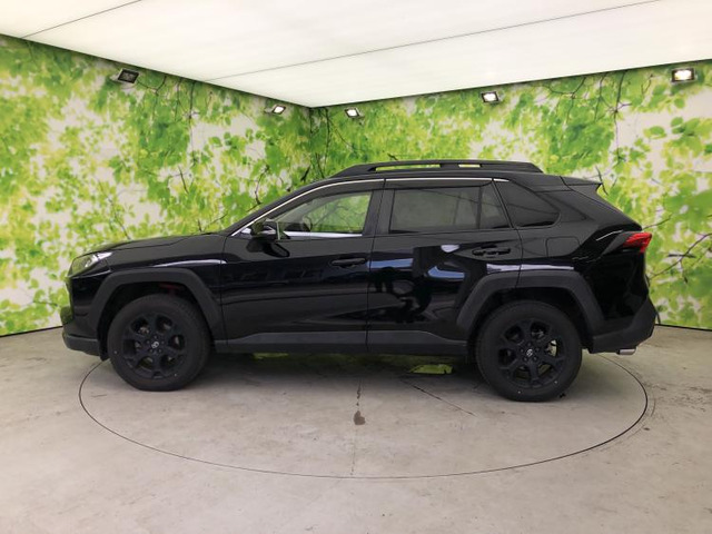RAV42.0 アドベンチャー オフロードパッケージ 4WD
