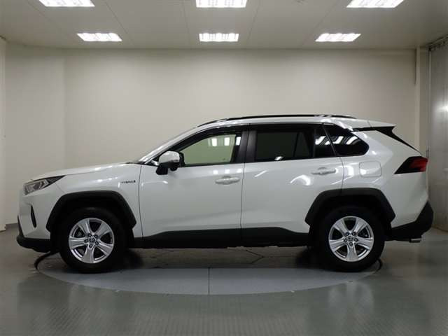 RAV42.5 ハイブリッド X E-Four 4WD