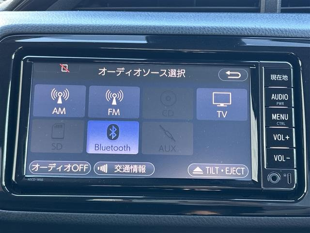 ヴィッツ1.5 ハイブリッド F