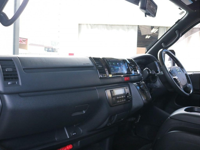 ハイエースバン2.8 スーパーGL ダークプライムII ロング ディーゼル 4WD
