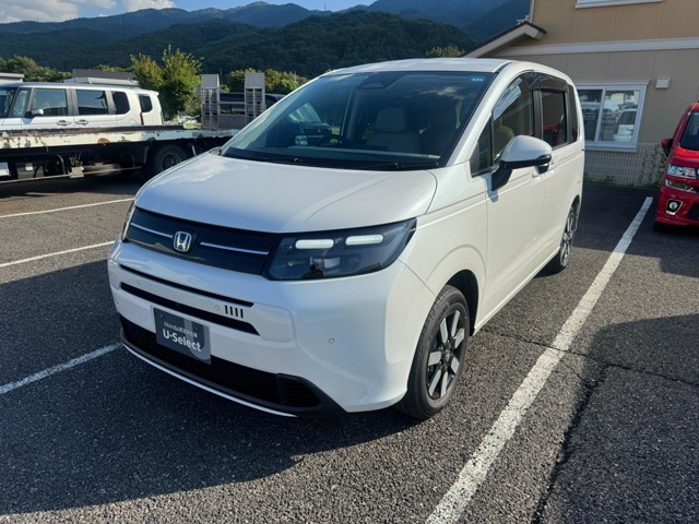 フリード1.5 e:HEV エアー EX 4WD