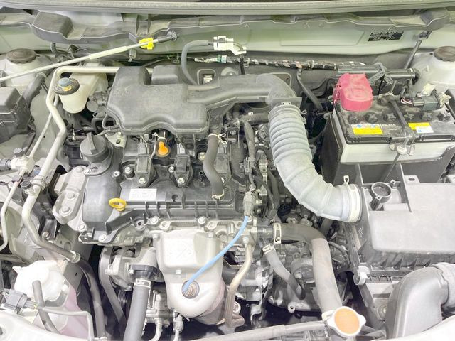 親切・丁寧な専門メカニックスタッフが応対!・車検・点検整備・事故等の修理などアフターサービスも安心。お車のカスタマイズもネクステージのサービススタッフまでご相談ください!