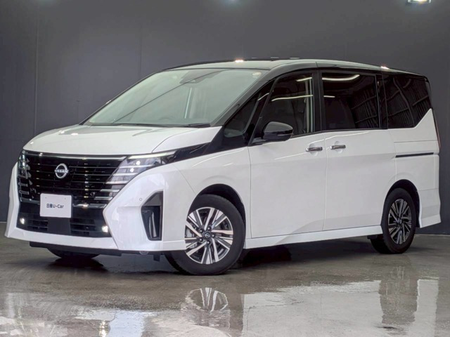 セレナ1.4 e-POWER ハイウェイスターV