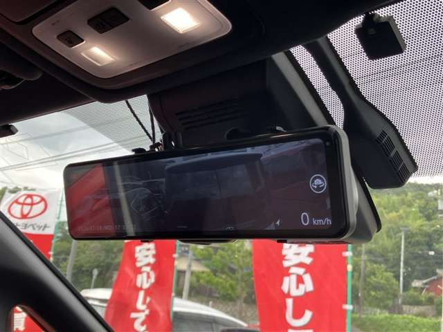 エスクァイアハイブリッド1.8 Gi プレミアムパッケージ ブラックテイラード